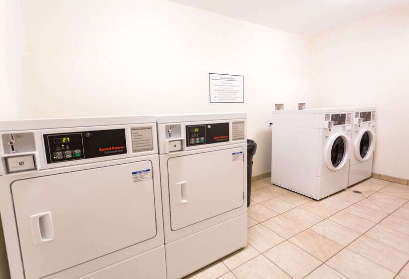 هتل Quality Inn Near Rocky Mountain National Park