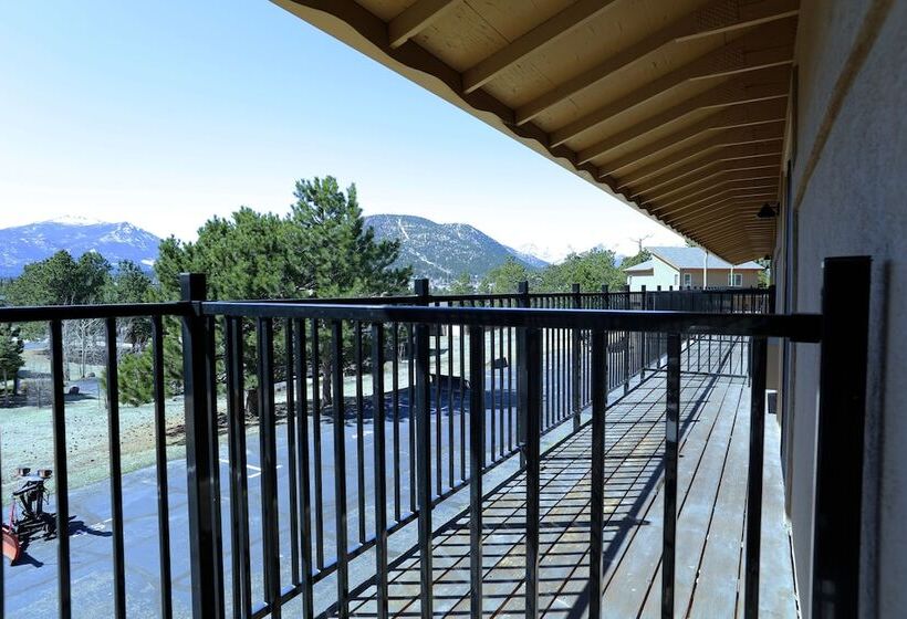 هتل Quality Inn Near Rocky Mountain National Park