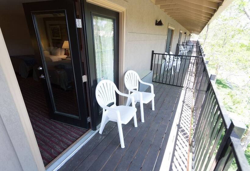 هتل Quality Inn Near Rocky Mountain National Park
