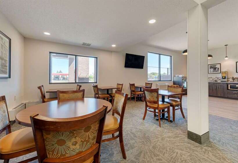 هتل Quality Inn St Cloud West
