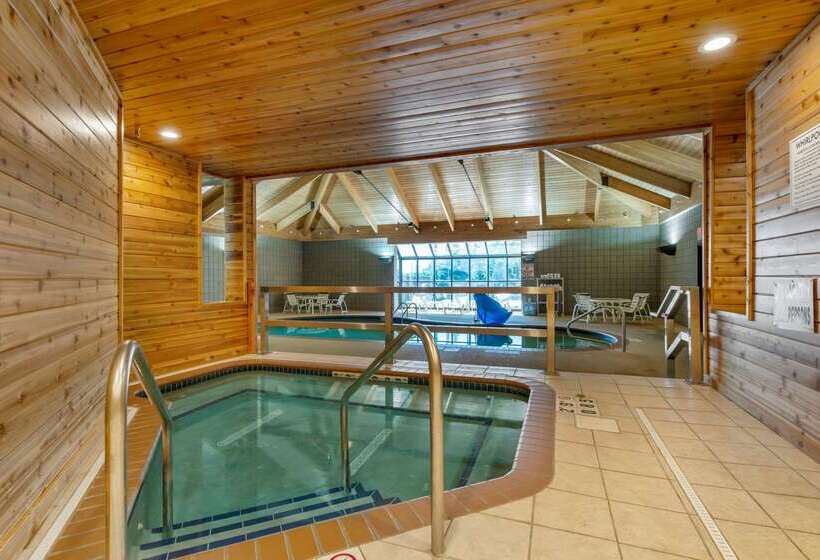 هتل Quality Inn St Cloud West