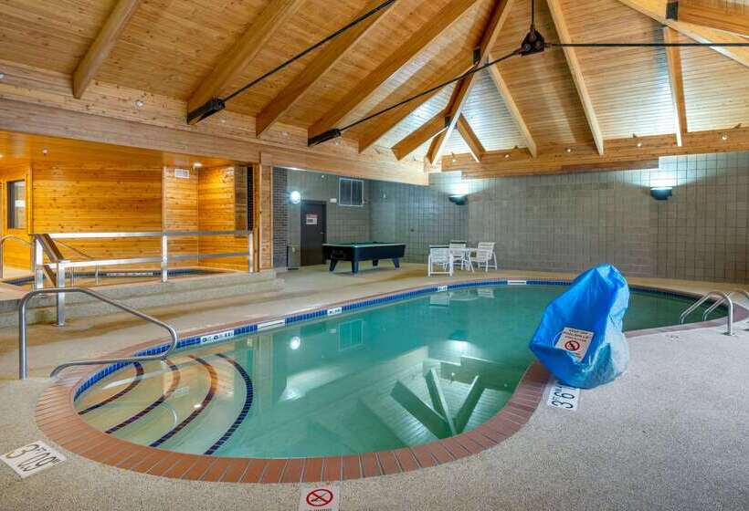 هتل Quality Inn St Cloud West