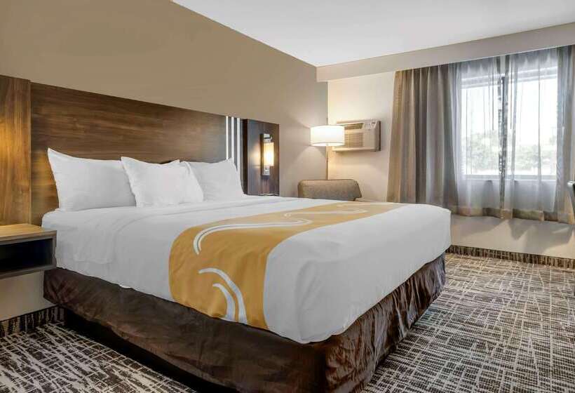 هتل Quality Inn St Cloud West