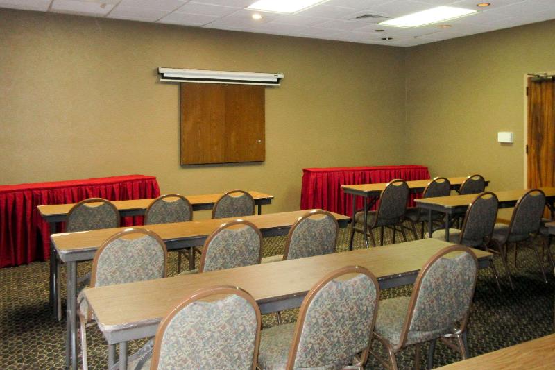 هتل Quality Inn & Suites Downtown   University Area