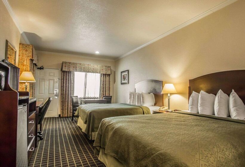 هتل Quality Inn Temecula Valley Wine Country