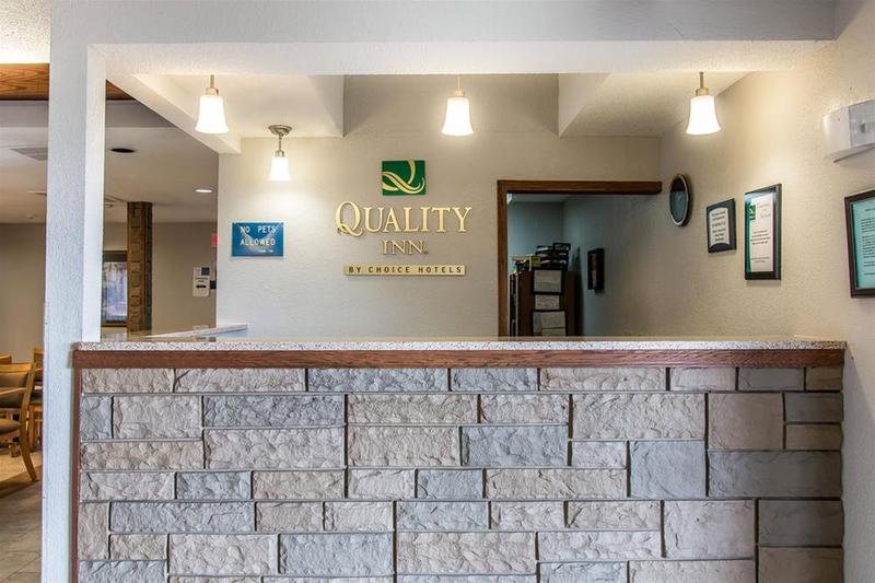 호텔 Quality Inn