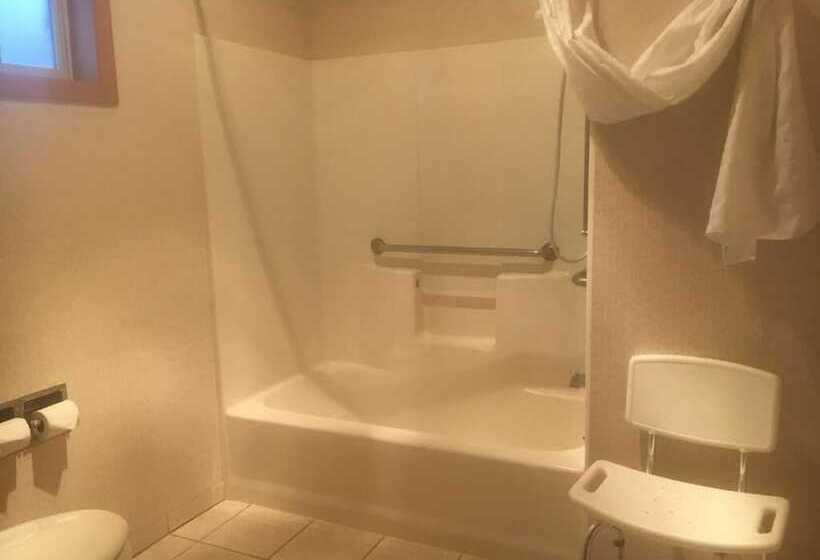 فندق Rivertree Inn & Suites