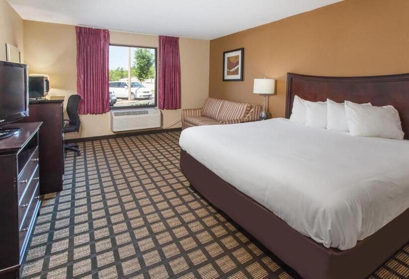 هتل Clarion Pointe Bloomington Normal Near I 55 And University