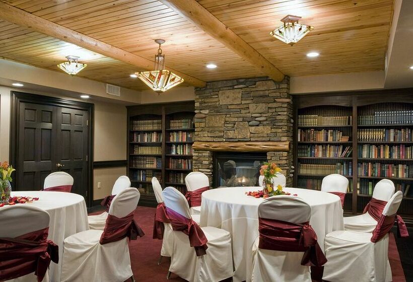 هتل The Regency Lodge