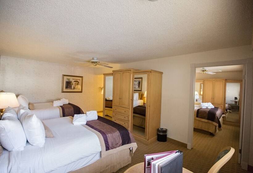 هتل Twin Peaks Lodge & Hot Springs
