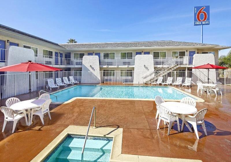 Motel 6redlands, Ca