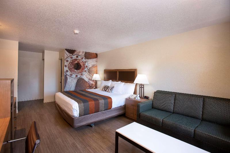 مُتل Best Western Sandman