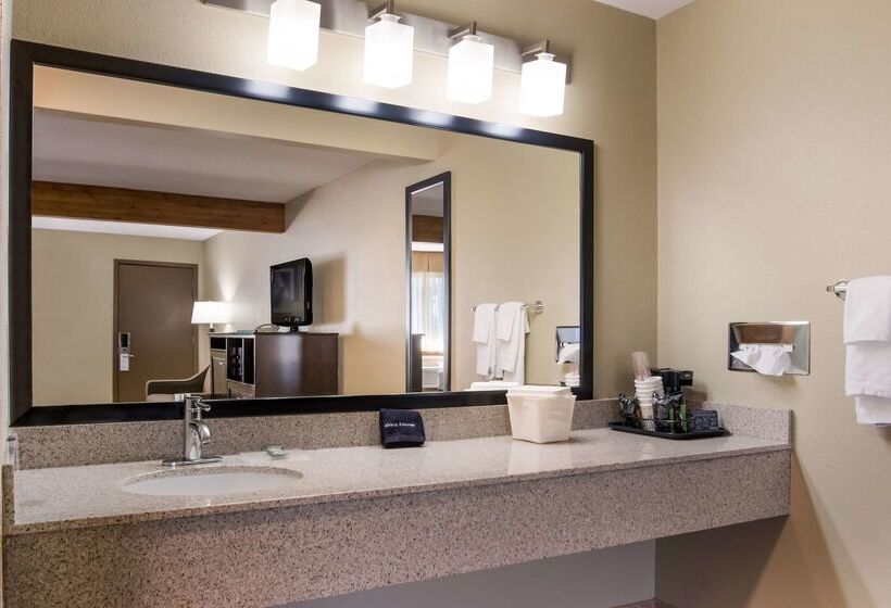 מוטל Best Western Weston Inn