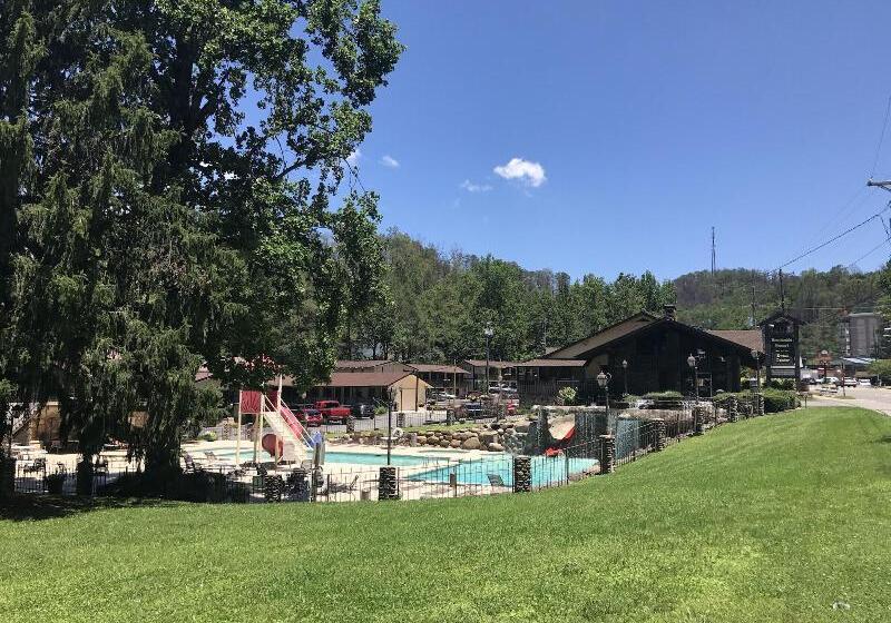 渡假胜地 Brookside Lodge