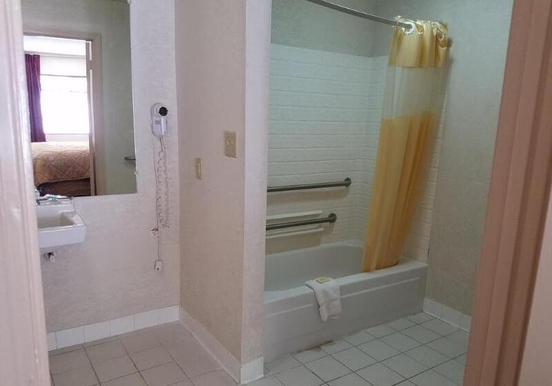 호텔 Amerivu Inn & Suites   Helen   Downtown