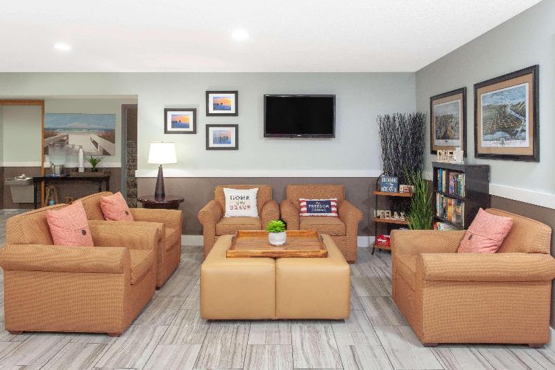 בית מלון כפרי Baymont By Wyndham Grand Haven