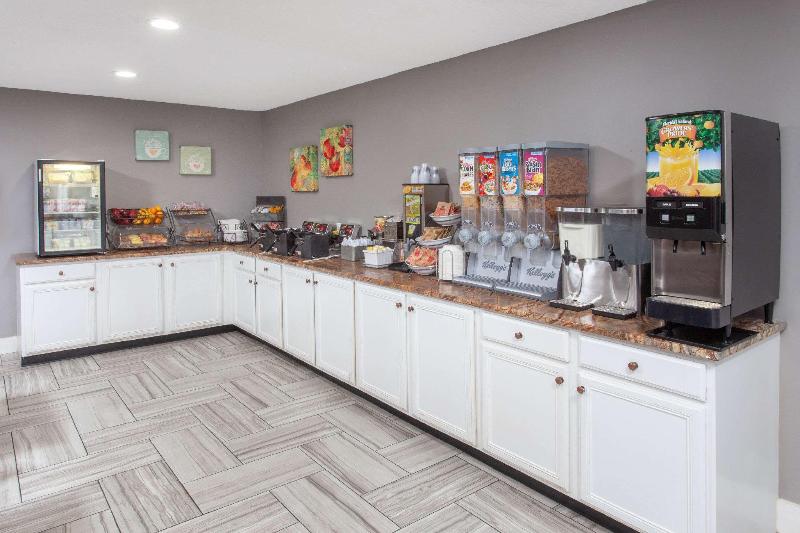 בית מלון כפרי Baymont By Wyndham Grand Haven