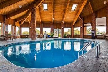 هتل Best Western Muncie