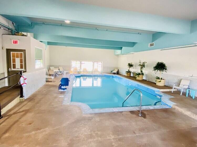 هتل Best Western Plus Landmark Inn