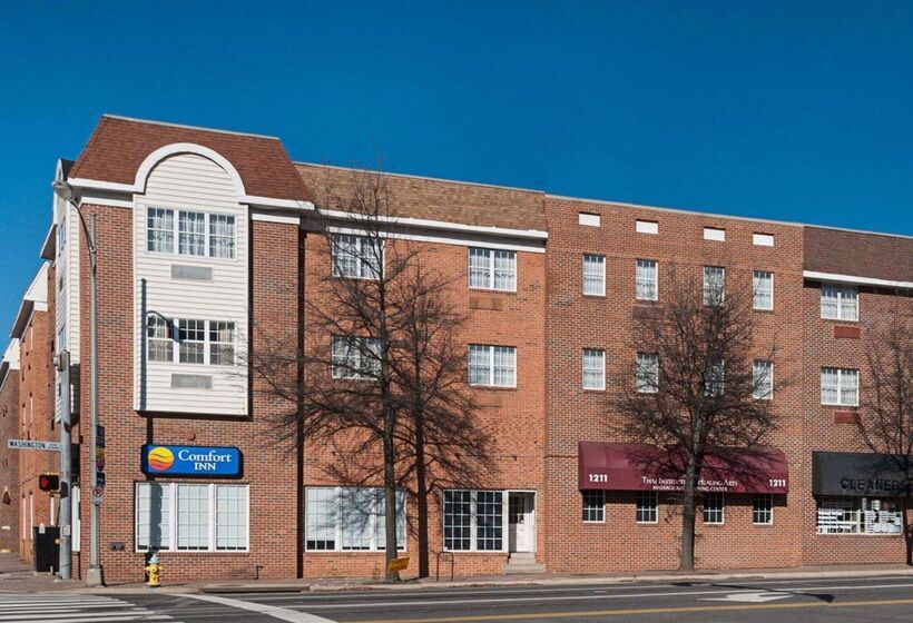 هتل Comfort Inn Ballston