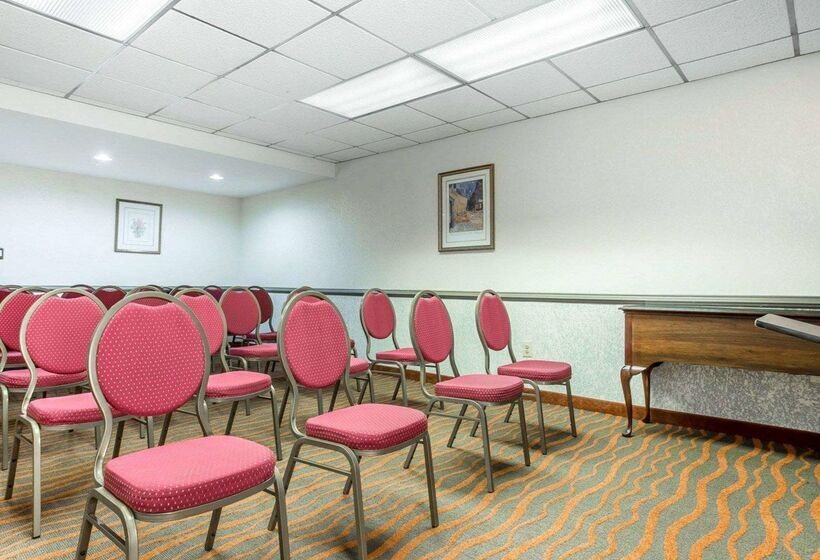 호텔 Comfort Inn