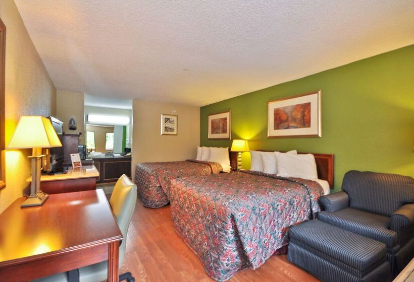 هتل Country Hearth Inn & Suites Marietta