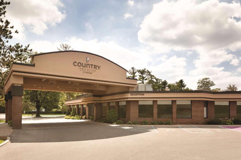 فندق Country Inn & Suites By Radisson, Traverse City, Mi