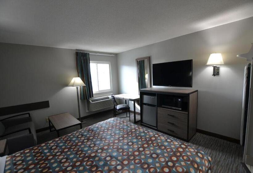 هتل Countryside Inn & Suites Cb I80/i29