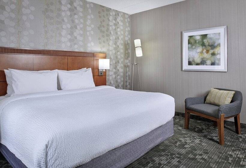 هتل Courtyard By Marriott Chicago Oakbrook Terrace