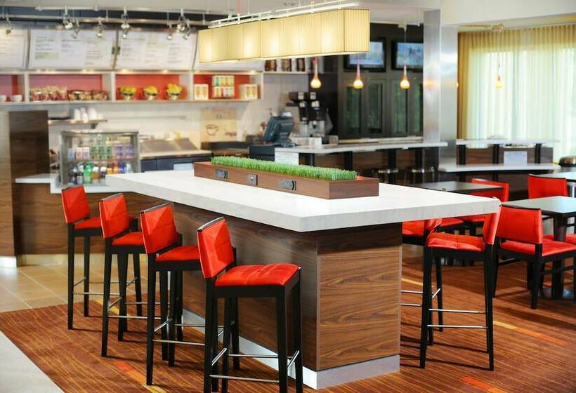 فندق Courtyard By Marriott Oklahoma City Airport