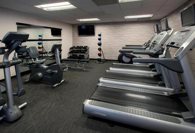 호텔 Courtyard By Marriott Chicago Naperville