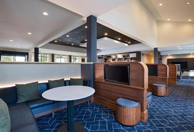 هتل Courtyard By Marriott Dallas Richardson At Spring Valley
