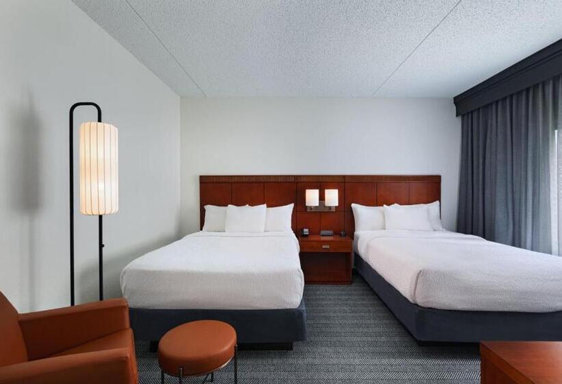 هتل Courtyard By Marriott Dallas Richardson At Spring Valley