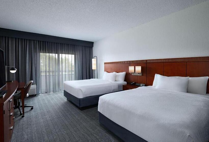هتل Courtyard By Marriott Dallas Richardson At Spring Valley
