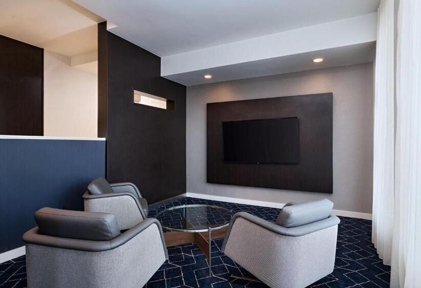 هتل Courtyard By Marriott Dallas Richardson At Spring Valley