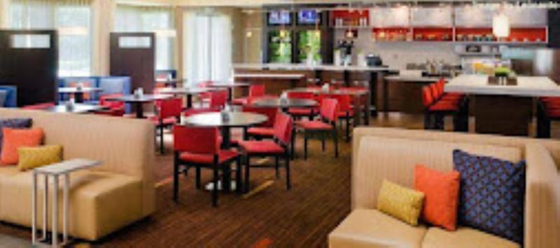هتل Courtyard By Marriott Huntsville University Drive