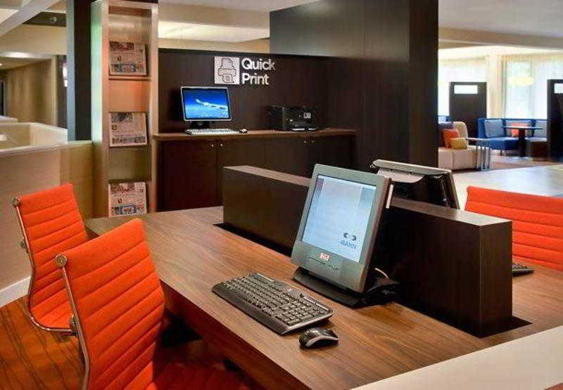 酒店 Courtyard By Marriott Lincroft Red Bank
