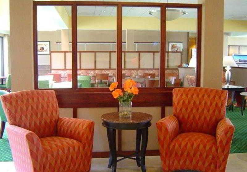 هتل Courtyard By Marriott Little Rock West