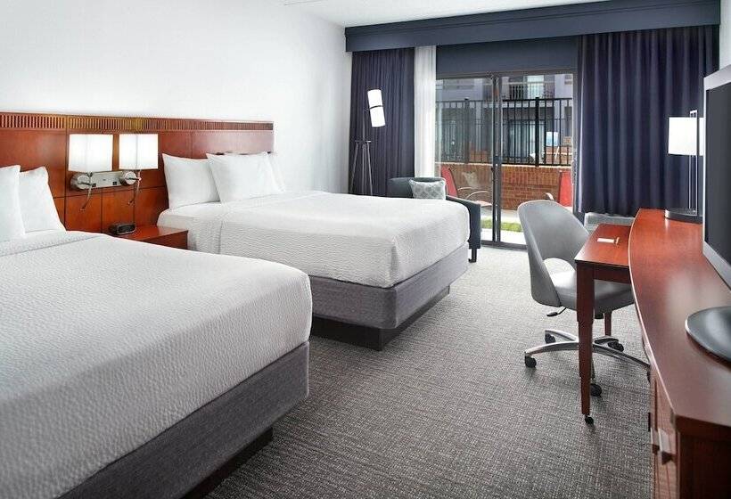 هتل Courtyard By Marriott Raleigh Midtown