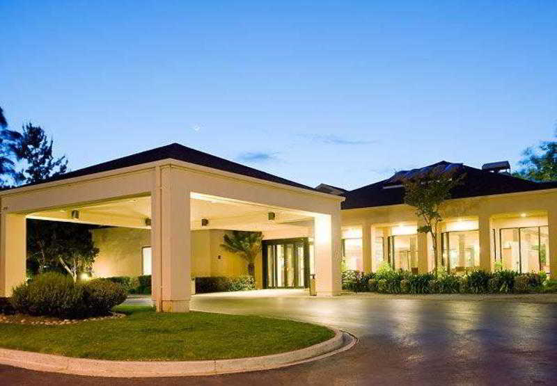 هتل Courtyard By Marriott San Francisco Airport