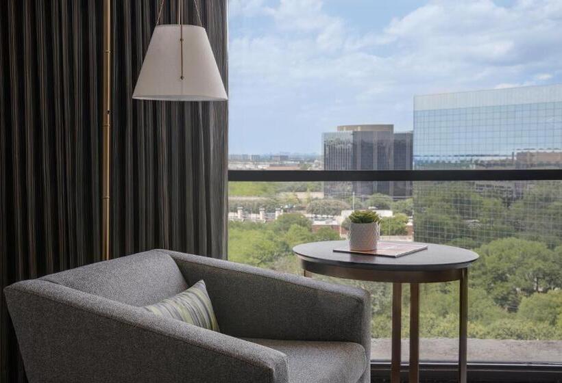 Hotel Dallas/addison Marriott Quorum By The Galleria