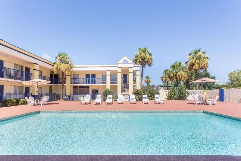 هتل Days Inn By Wyndham Albany