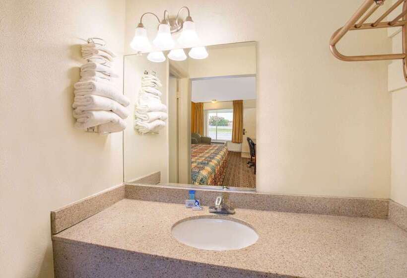 酒店 Days Inn By Wyndham Chester