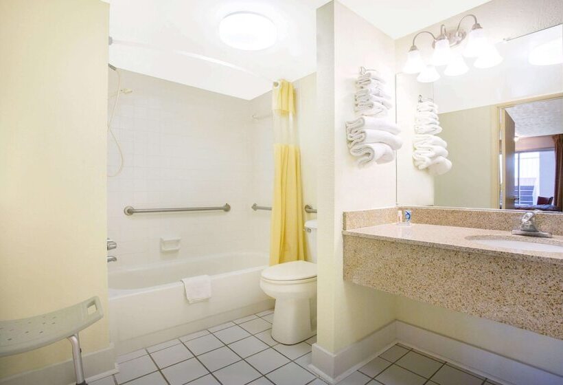 酒店 Days Inn By Wyndham Chester