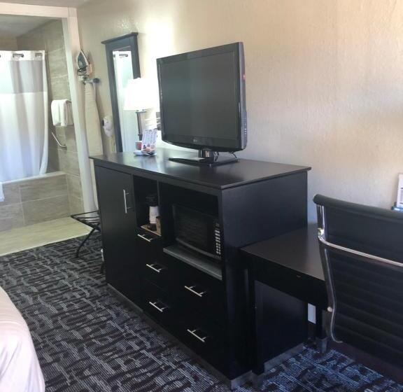 هتل Days Inn By Wyndham Douglasville Atlanta Fairburn Road