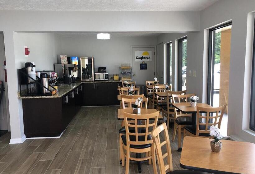 هتل Days Inn By Wyndham Douglasville Atlanta Fairburn Road