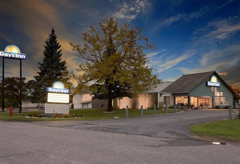 בית מלון כפרי Days Inn By Wyndham International Falls