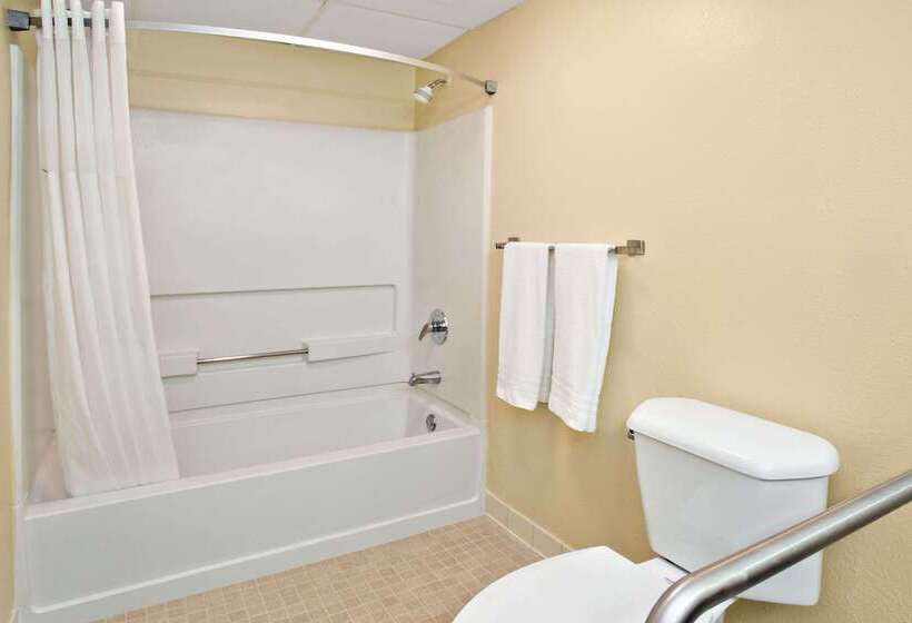 فندق Days Inn By Wyndham Ladson Summerville Charleston