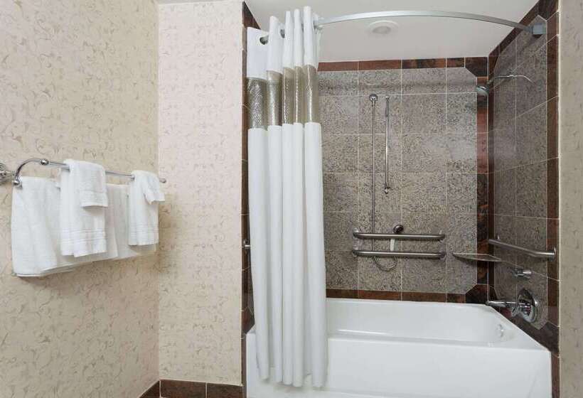 فندق Days Inn By Wyndham Lanham Washington Dc