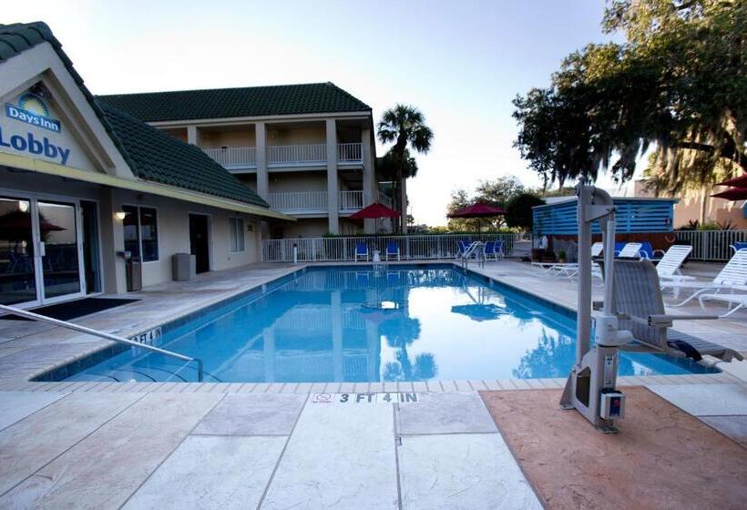 ホテル Days Inn By Wyndham Port Charlotte Town Center